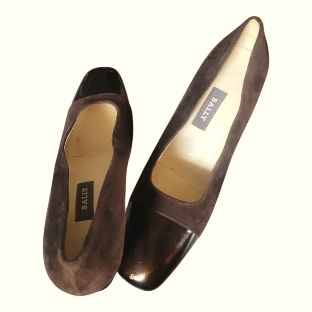 Bally Women's Vintage Brown Patent Leather and Suede Made In Italy Heels 9 1/2 C